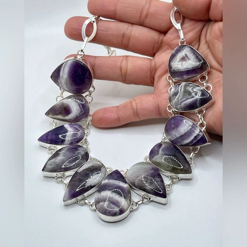 Beautiful Almond Shape Chevron Amethyst Necklace - Picture 7 of 12